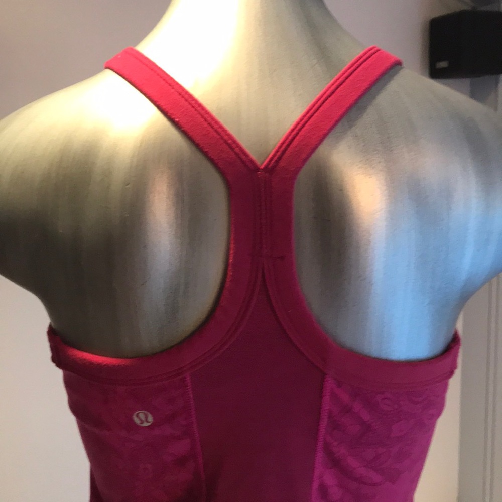 Lululemon - Picture 5 of 7